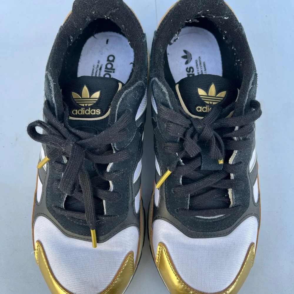 Adidas Tresc Run Sneakers - Picture 5 of 7